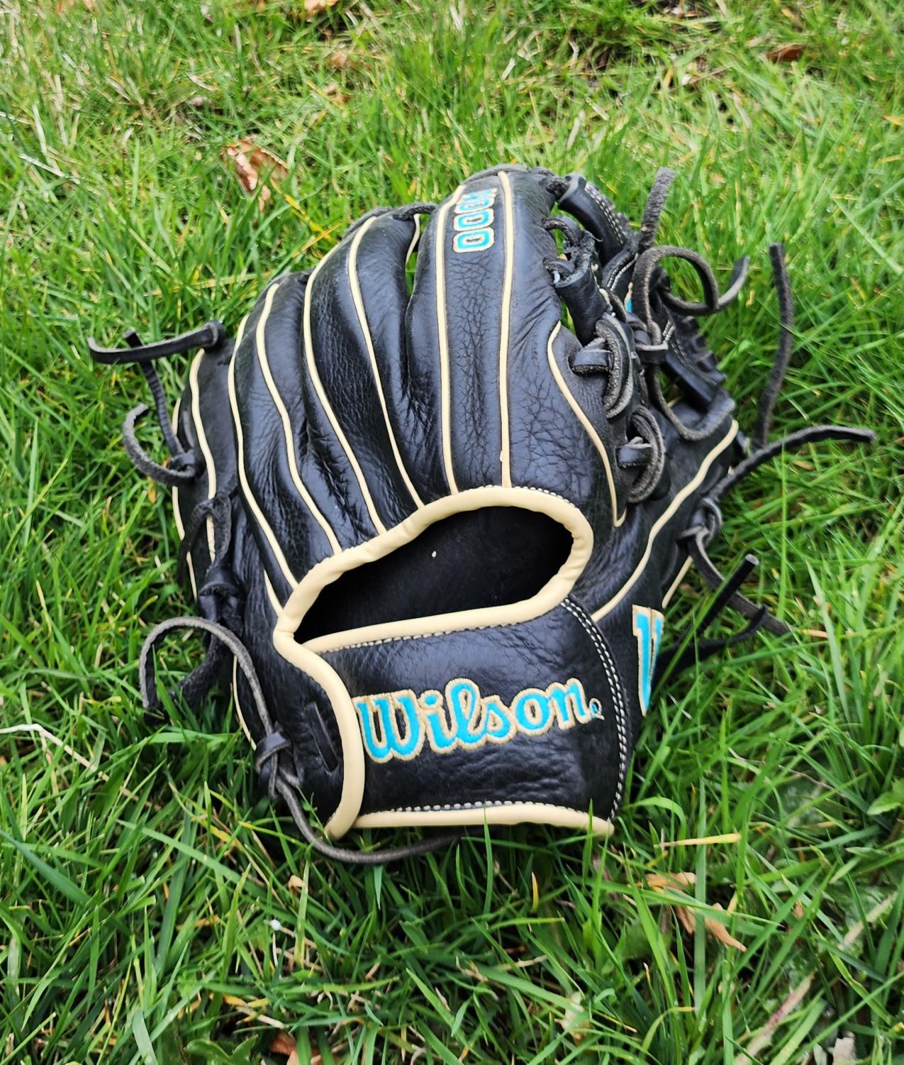 Used Custom Rico Star Series Right Hand Throw Baseball Glove 11.5